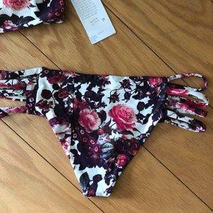 NWT Boys + Arrows Girl Bikini Bottom M Floral